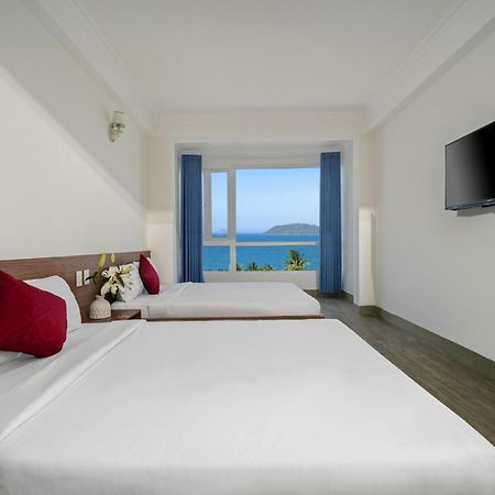 Khach San Nami Nha Trang Hotell Exteriör bild