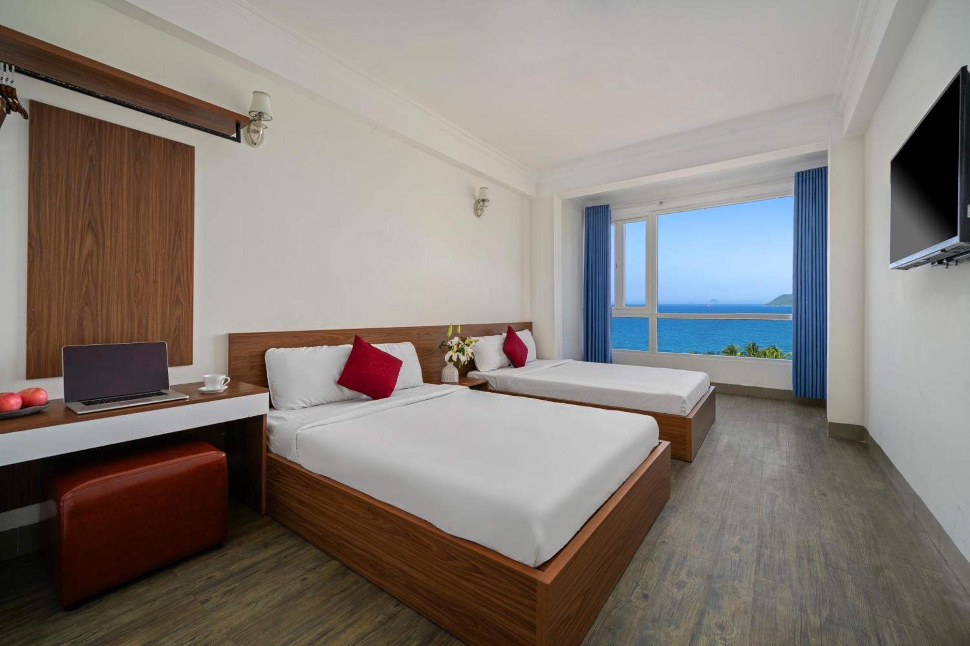 Khach San Nami Nha Trang Hotell Exteriör bild