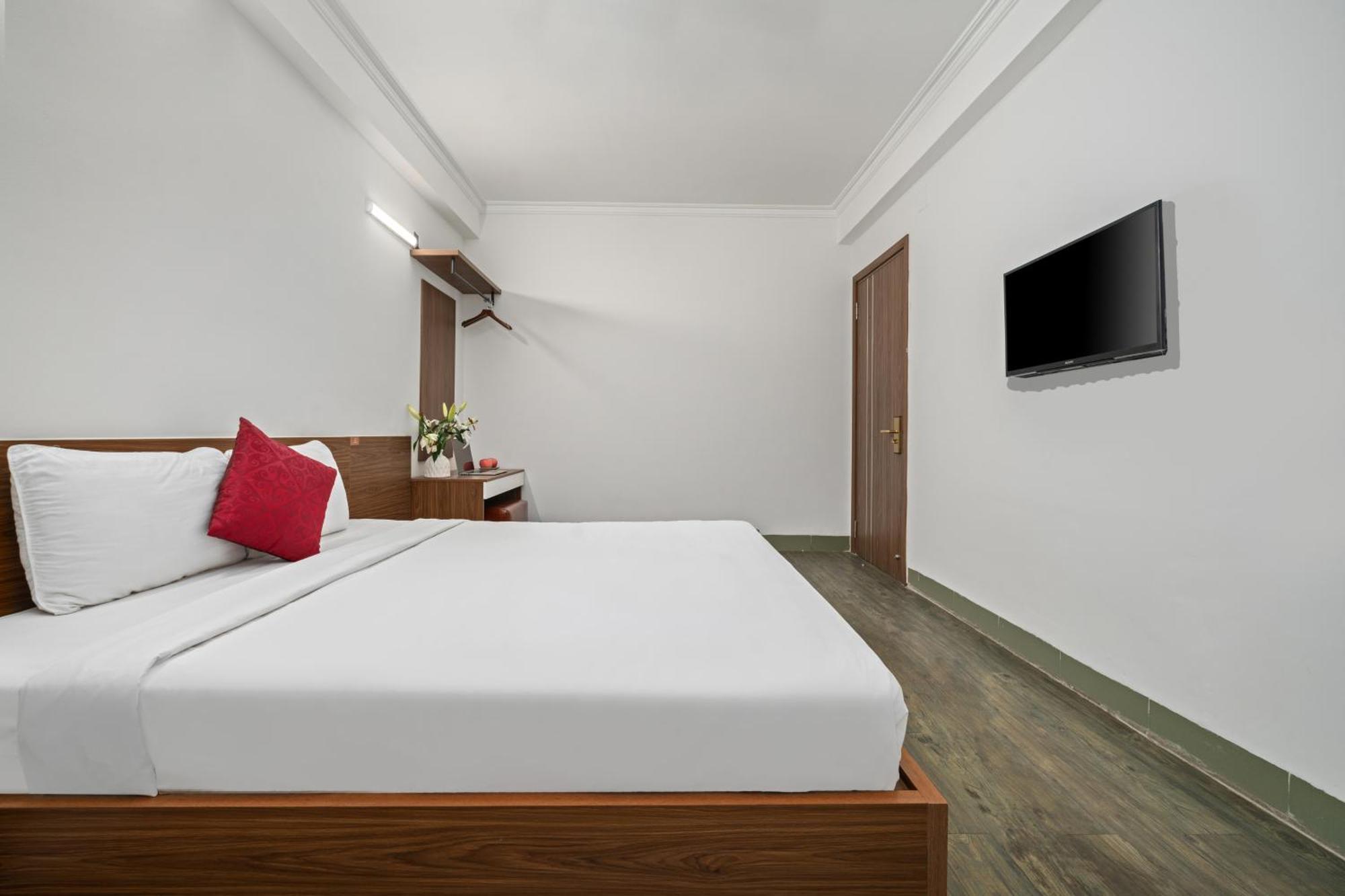 Khach San Nami Nha Trang Hotell Exteriör bild