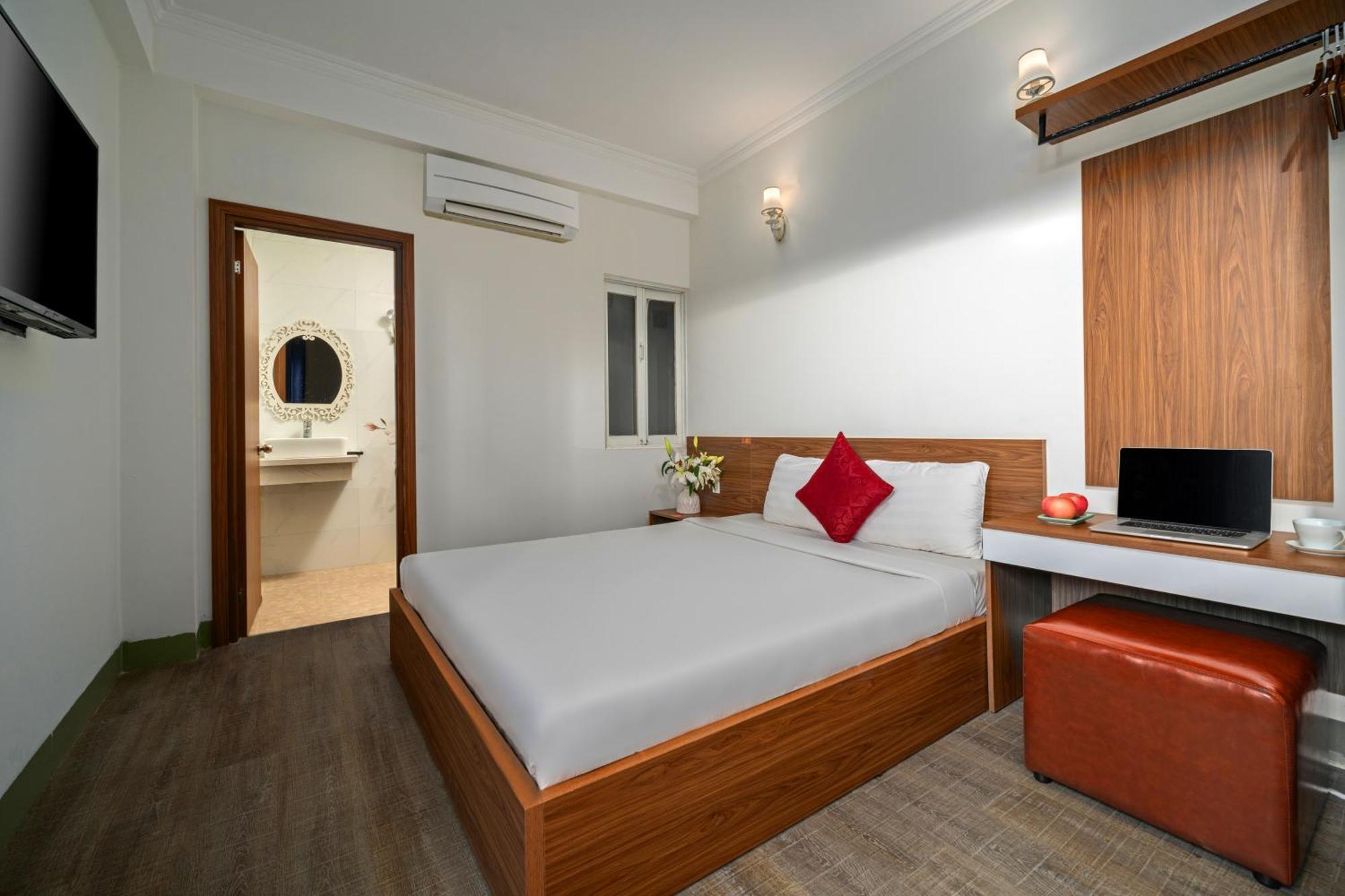 Khach San Nami Nha Trang Hotell Exteriör bild